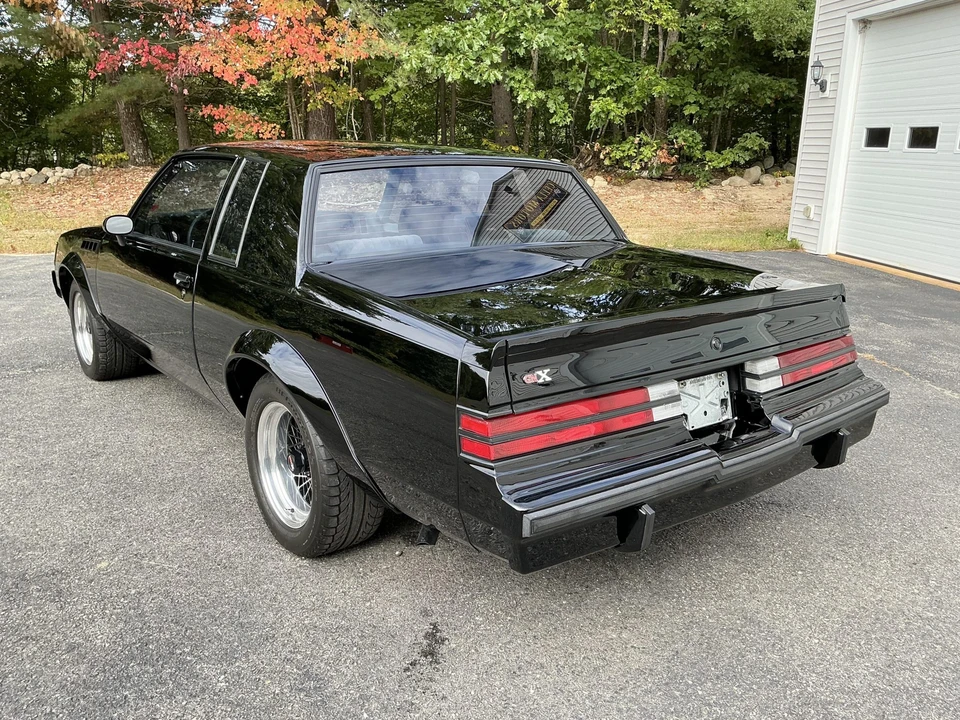 1987 Buick Grand National GNX - Image 27 of 31
