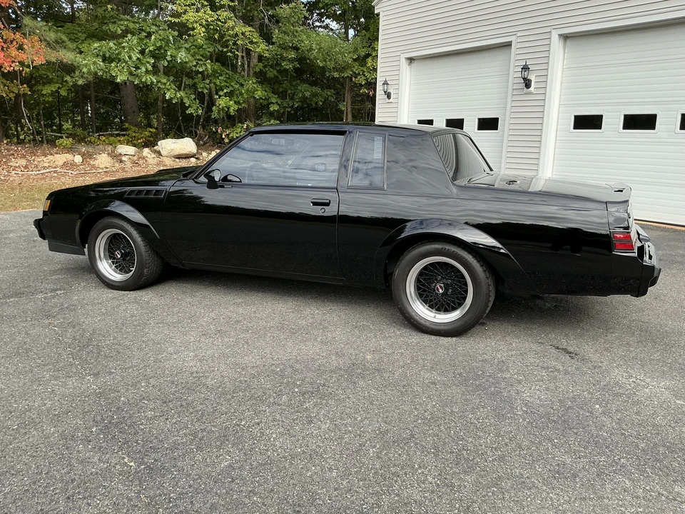 1987 Buick Grand National GNX - Image 23 of 31