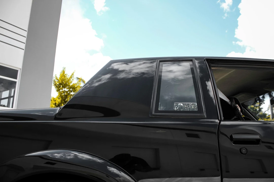 1987 Buick Grand National GNX - Image 25 of 31