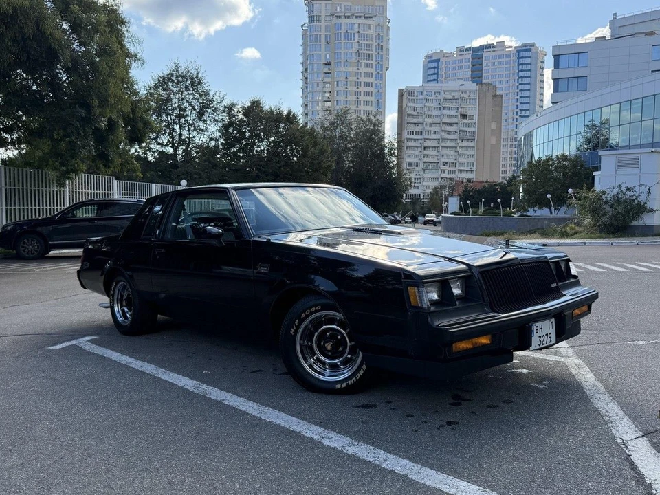 1987 Buick Grand National - Image 2 of 16