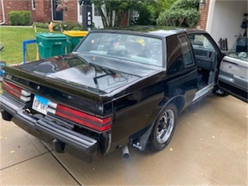 1987 Buick Grand National - Image 5 of 10