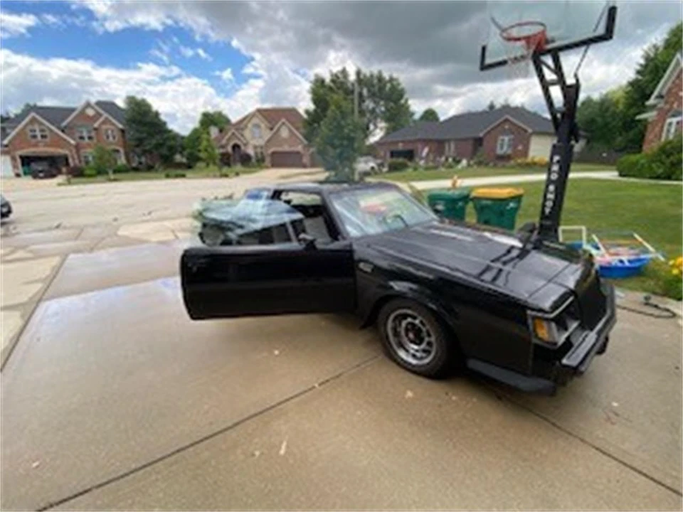 1987 Buick Grand National - Image 7 of 10