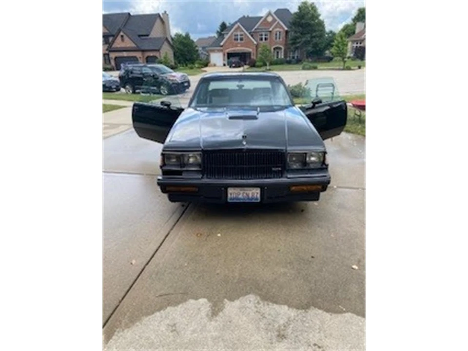 1987 Buick Grand National - Image 8 of 10