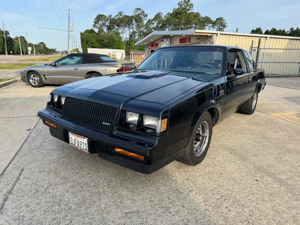 1987 Buick Grand National - Image 3 of 31