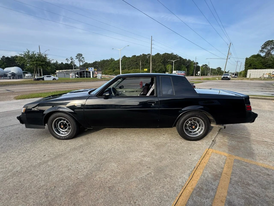 1987 Buick Grand National - Image 10 of 31