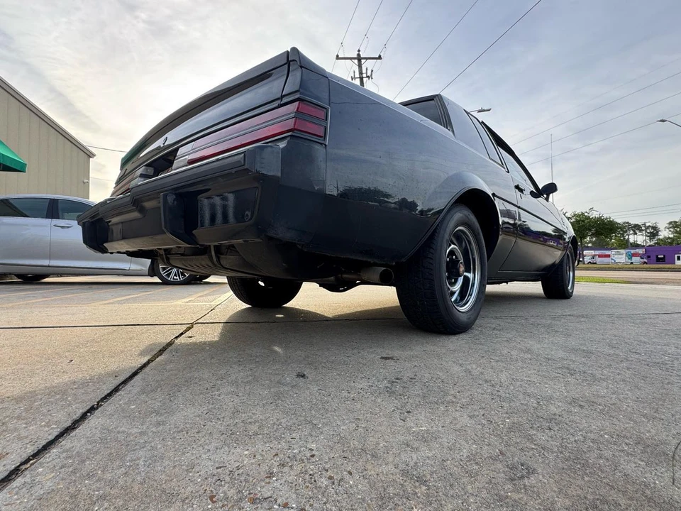 1987 Buick Grand National - Image 24 of 31