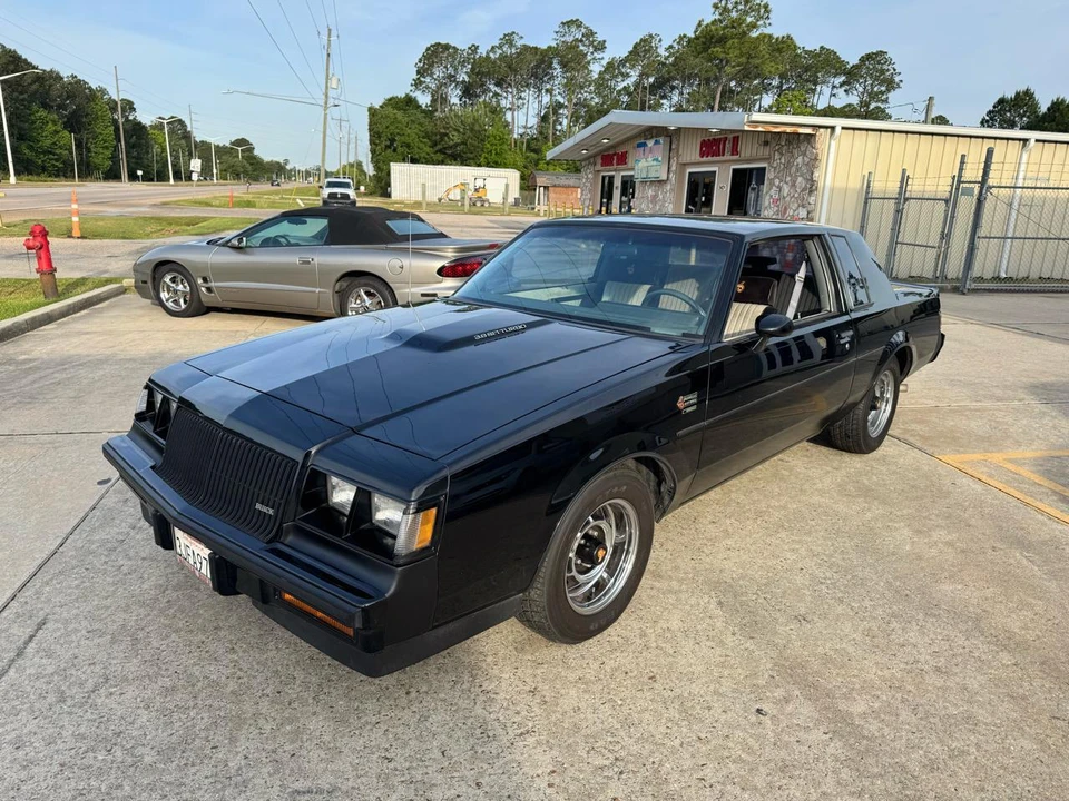 1987 Buick Grand National - Image 2 of 31