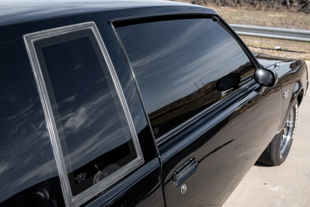 1987 Buick Grand National - Image 30 of 31