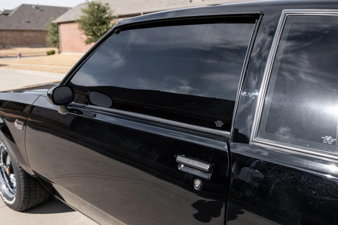 1987 Buick Grand National - Image 28 of 31