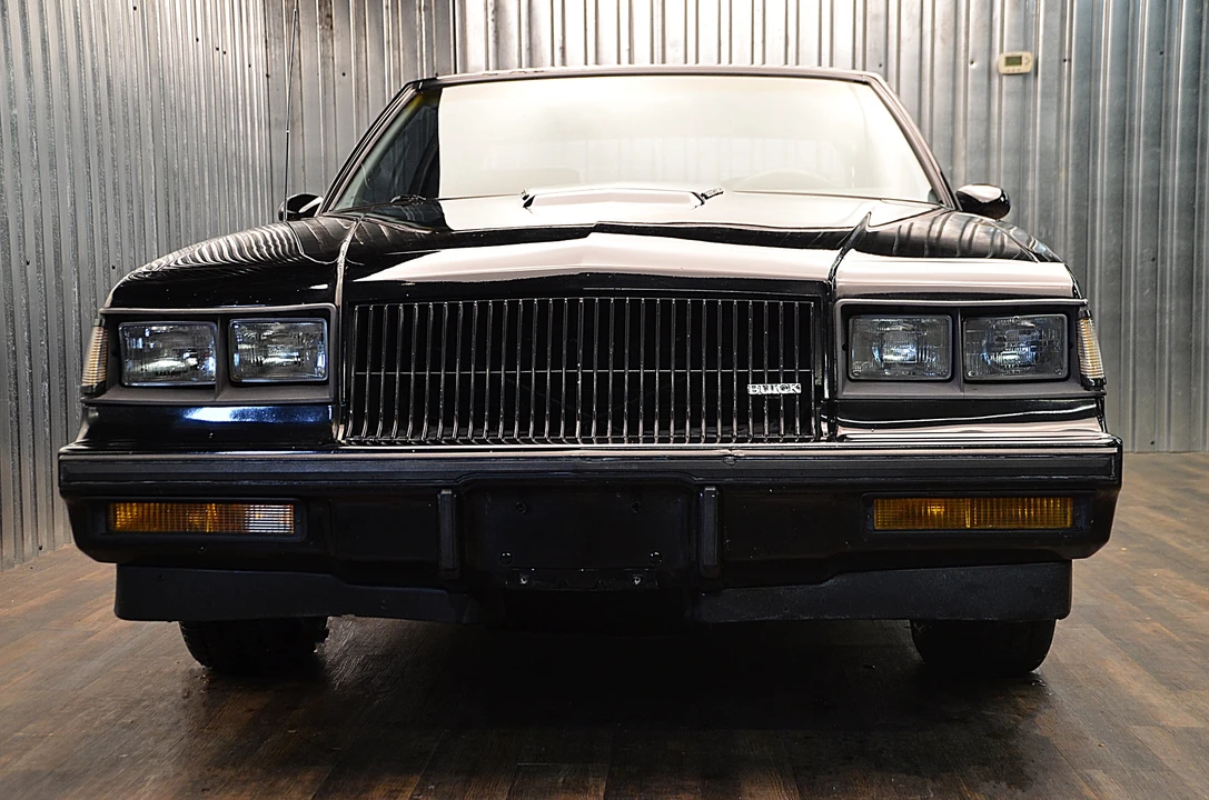 1987 Buick Grand National - Image 7 of 31
