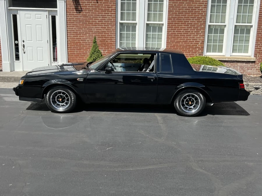1987 Buick Grand National - Image 2 of 11