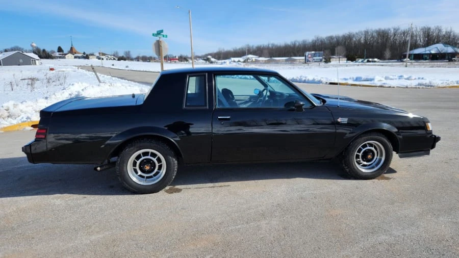 1987 Buick Grand National - Image 2 of 7