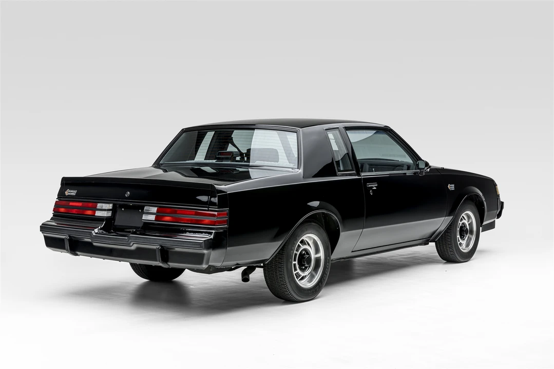 1987 Buick Grand National - Image 15 of 31