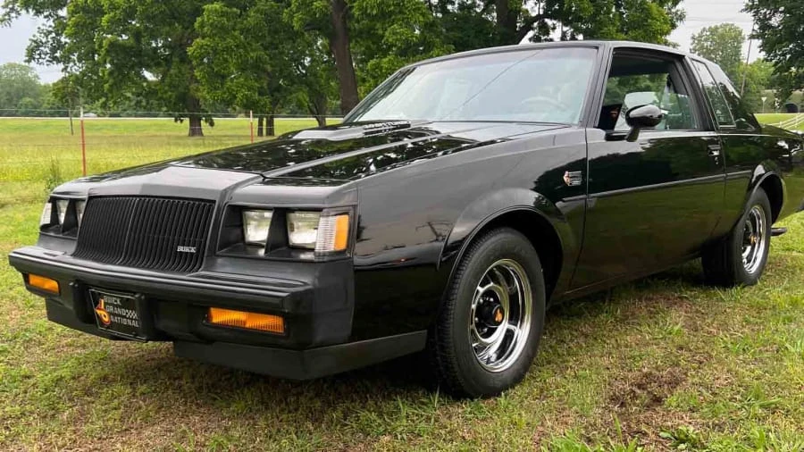 1987 Buick Grand National - Image 4 of 13