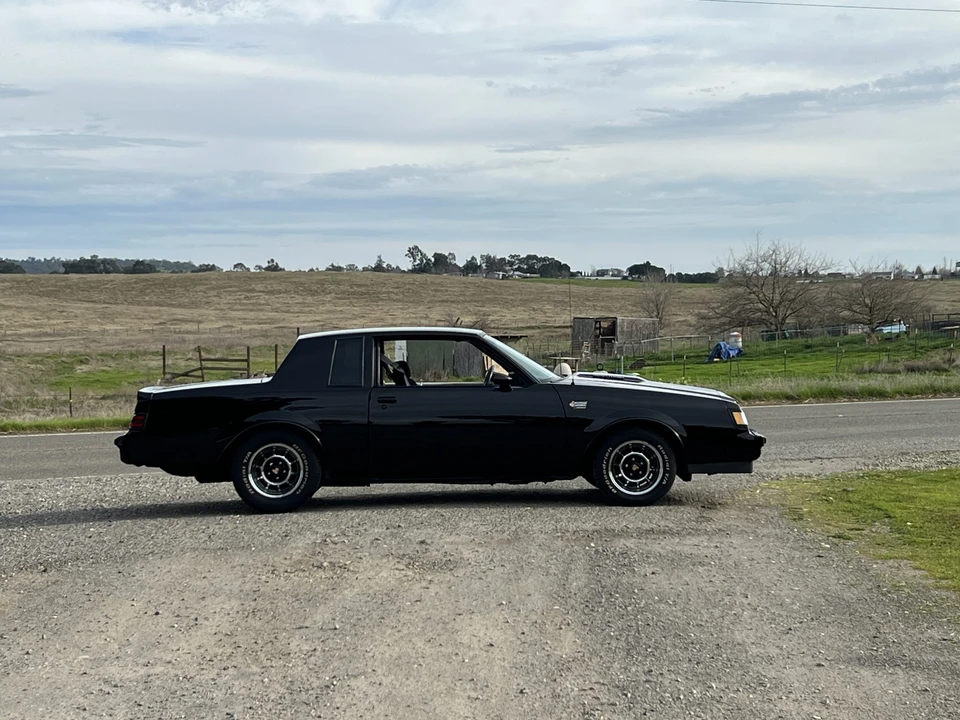 1987 Buick Grand National - Image 25 of 31