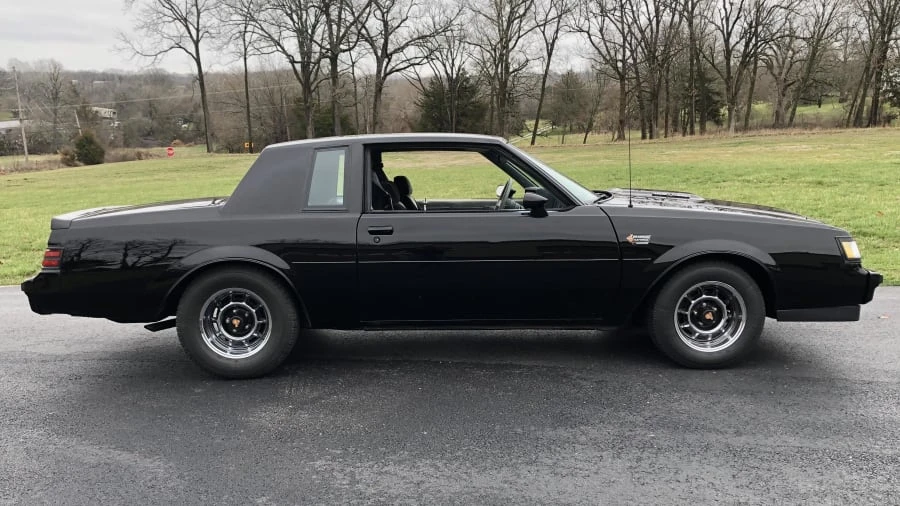 1987 Buick Grand National - Image 8 of 9