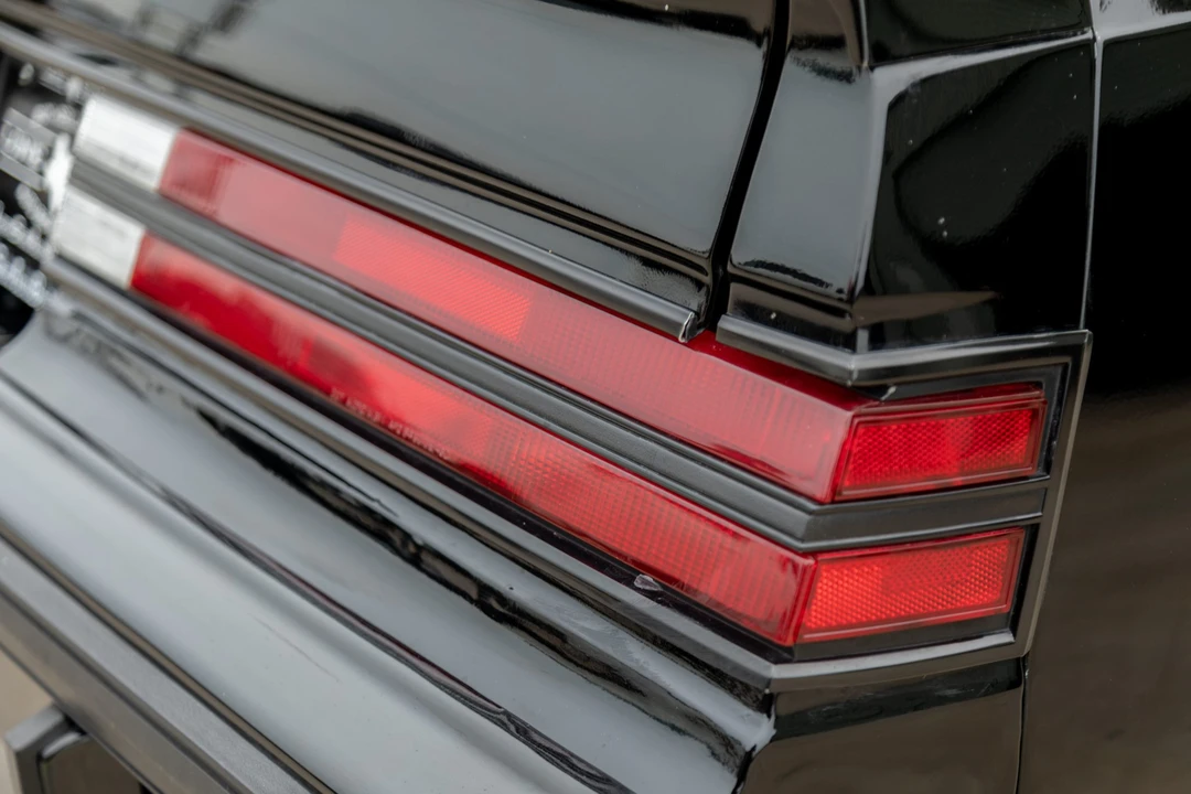 1987 Buick Grand National - Image 30 of 31