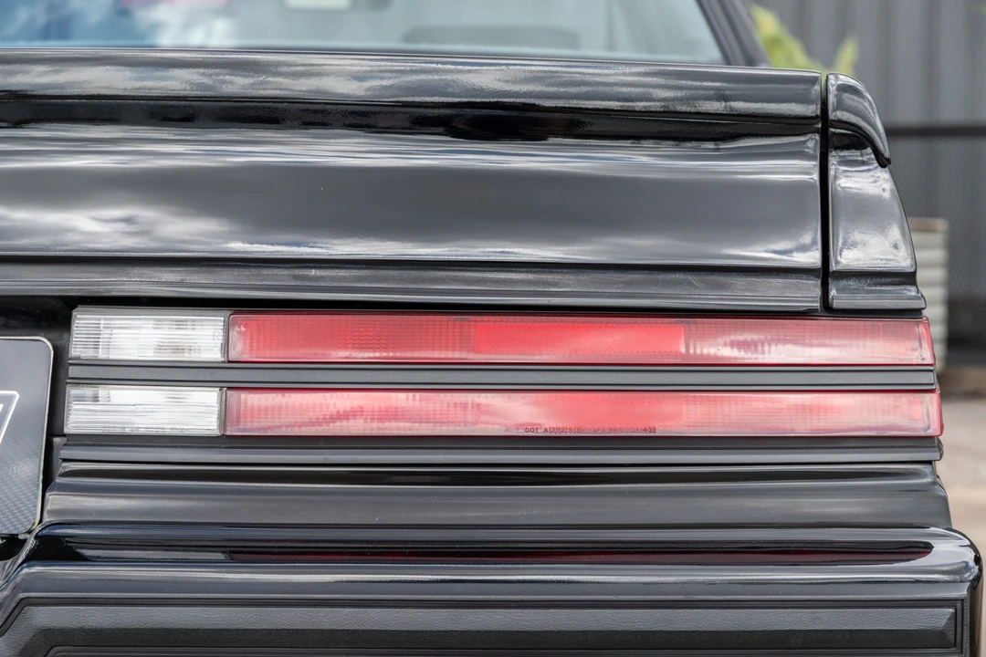 1987 Buick Grand National - Image 28 of 31