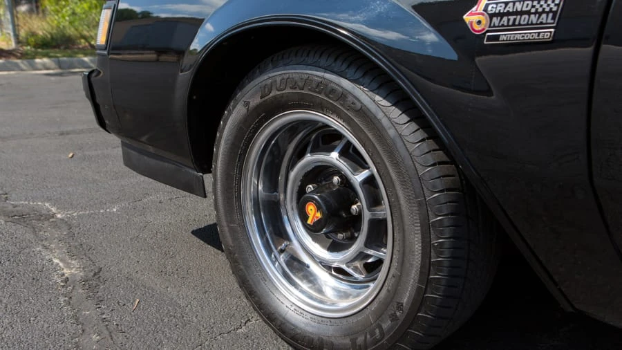 1987 Buick Grand National - Image 8 of 10