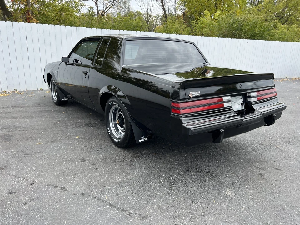1987 Buick Grand National - Image 24 of 31
