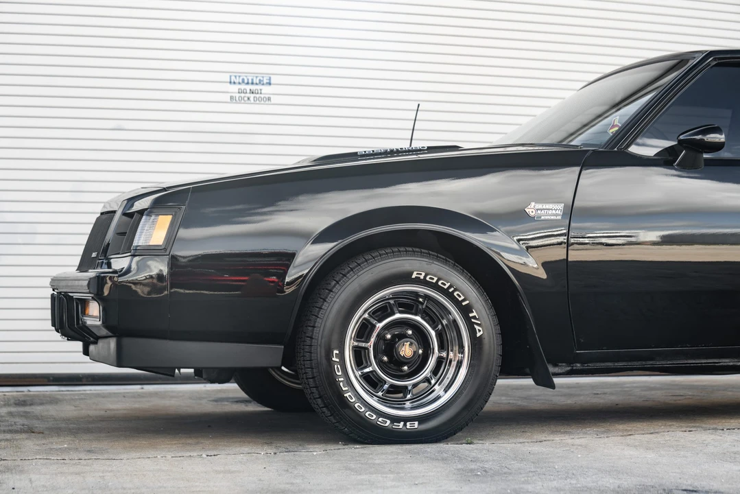1987 Buick Grand National - Image 25 of 31