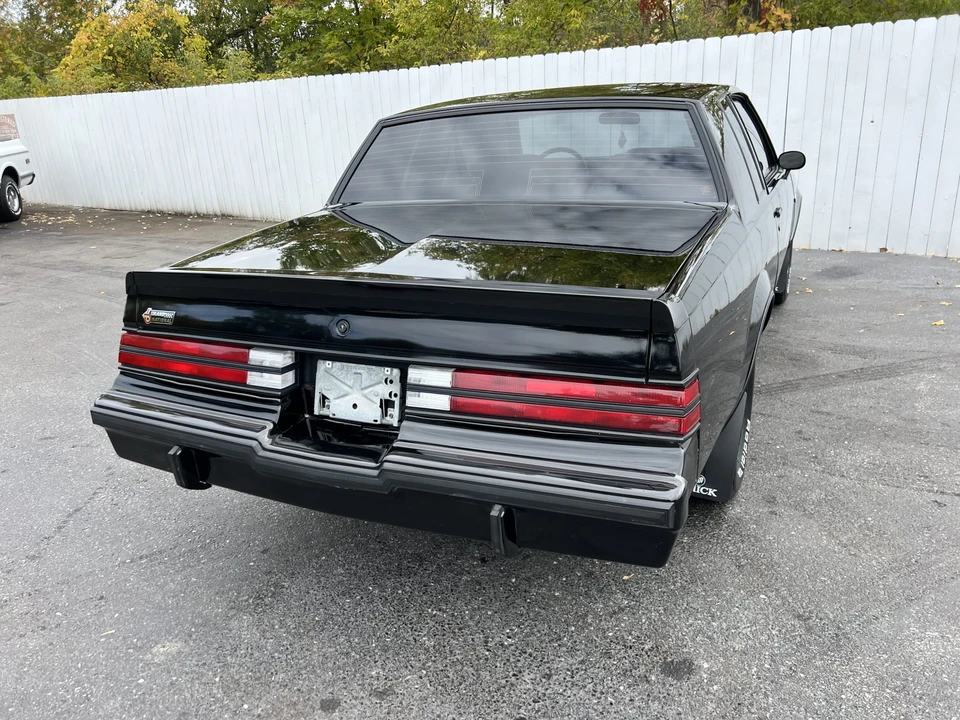 1987 Buick Grand National - Image 30 of 31