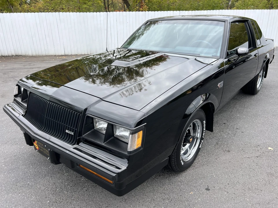1987 Buick Grand National - Image 10 of 31