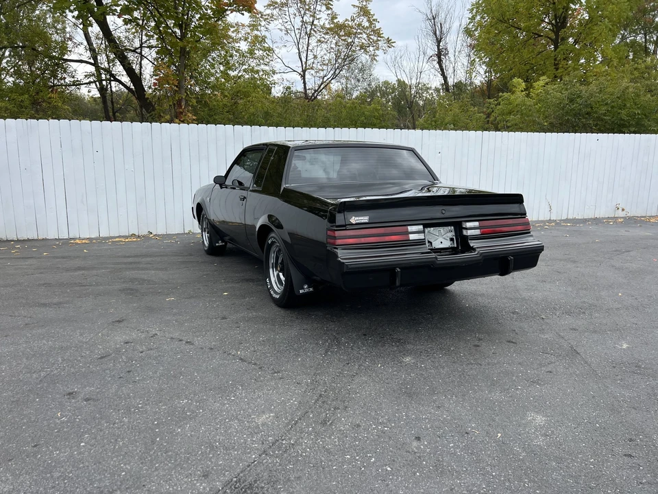 1987 Buick Grand National - Image 25 of 31