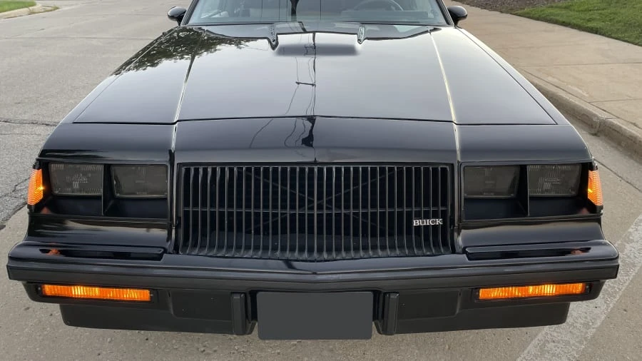 1987 Buick Grand National - Image 11 of 12