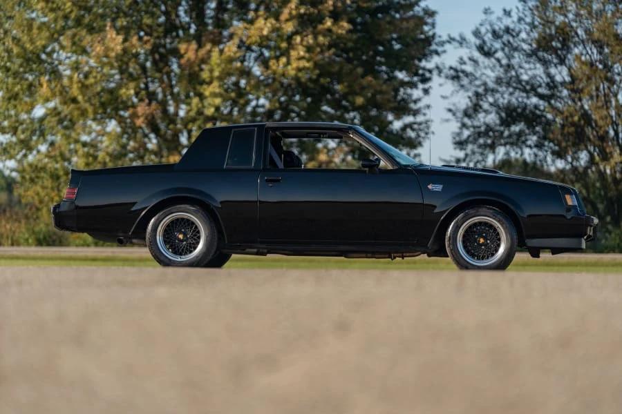 1987 Buick Grand National - Image 2 of 25