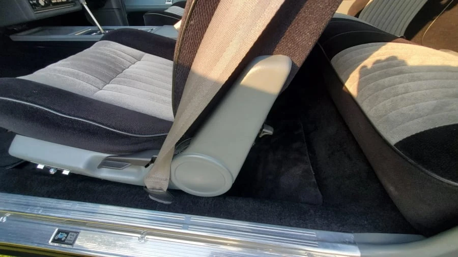1987 Buick Grand National - Image 5 of 8