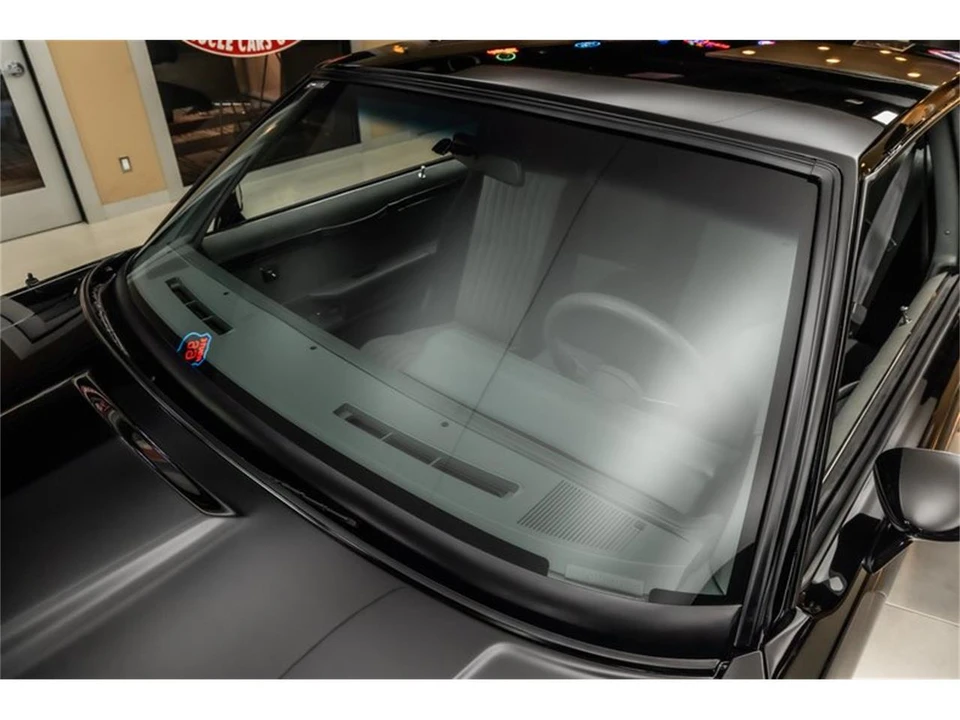 1987 Buick Grand National - Image 27 of 31