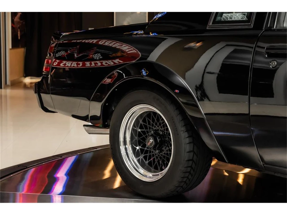 1987 Buick Grand National - Image 24 of 31