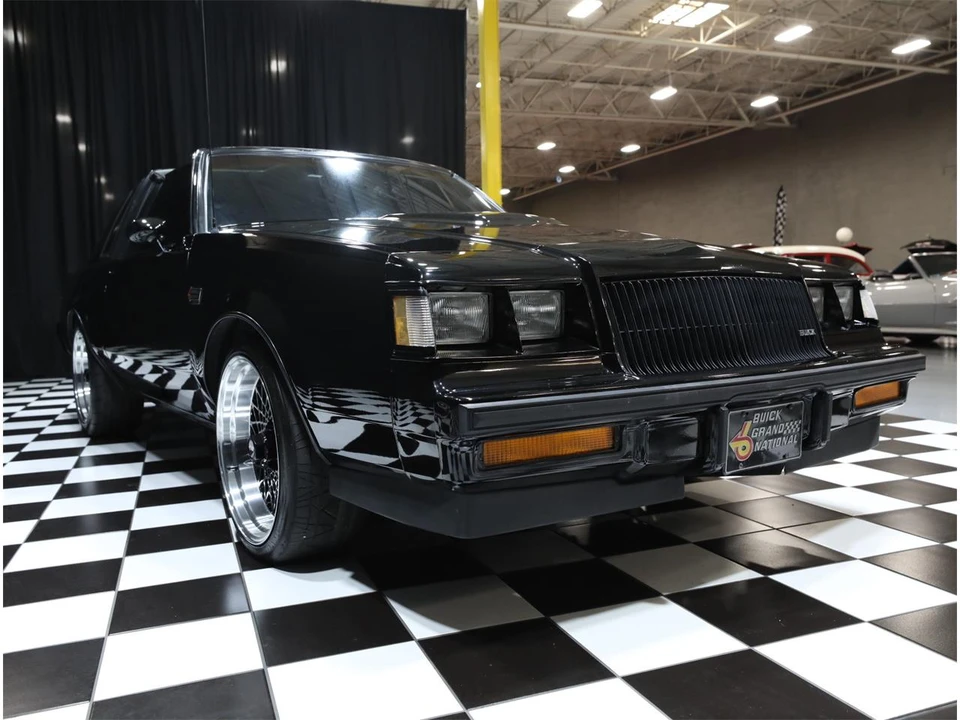 1987 Buick Grand National - Image 22 of 31