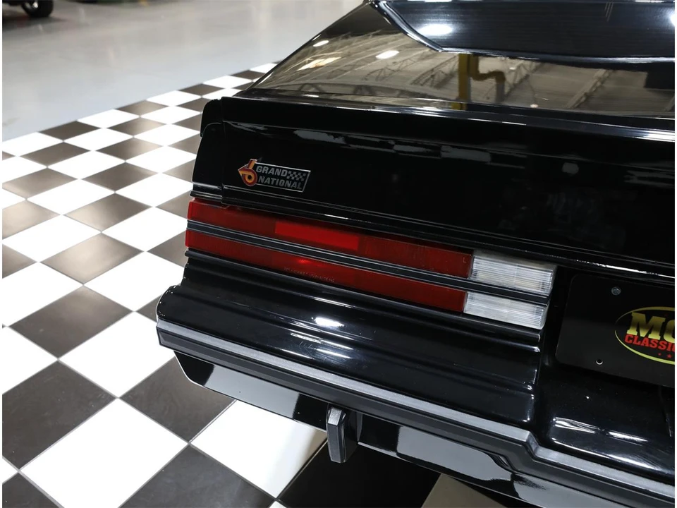 1987 Buick Grand National - Image 30 of 31