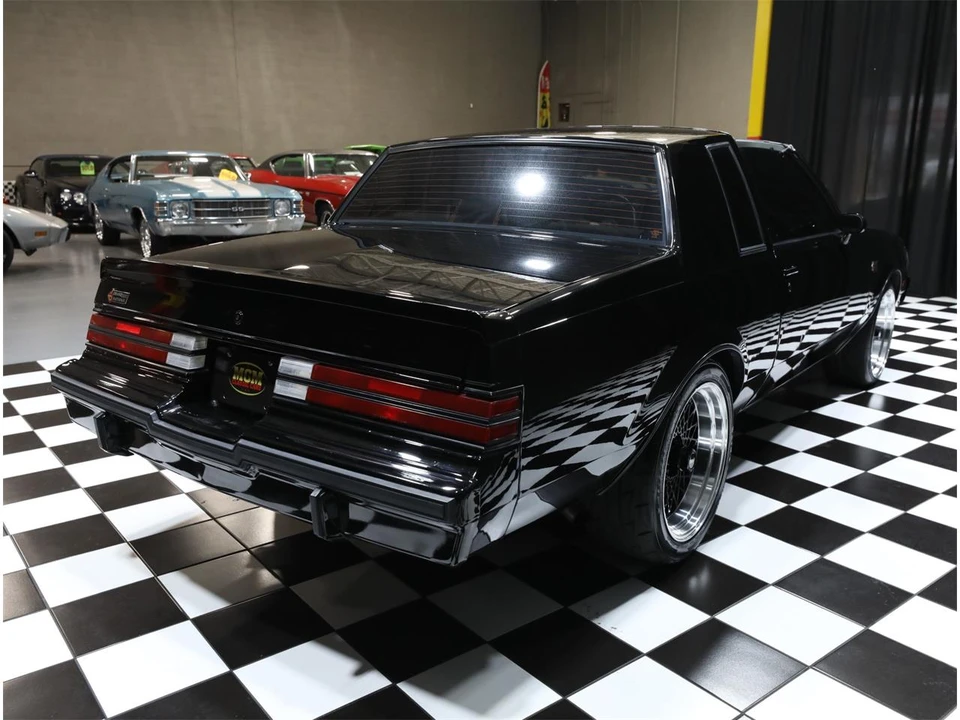 1987 Buick Grand National - Image 27 of 31