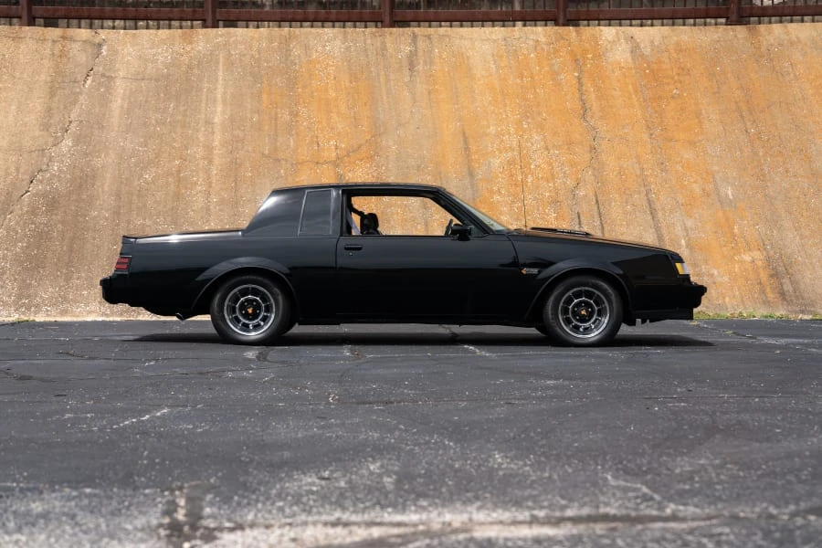 1987 Buick Grand National - Image 2 of 31