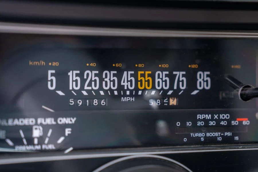 1987 Buick Grand National - Image 26 of 31