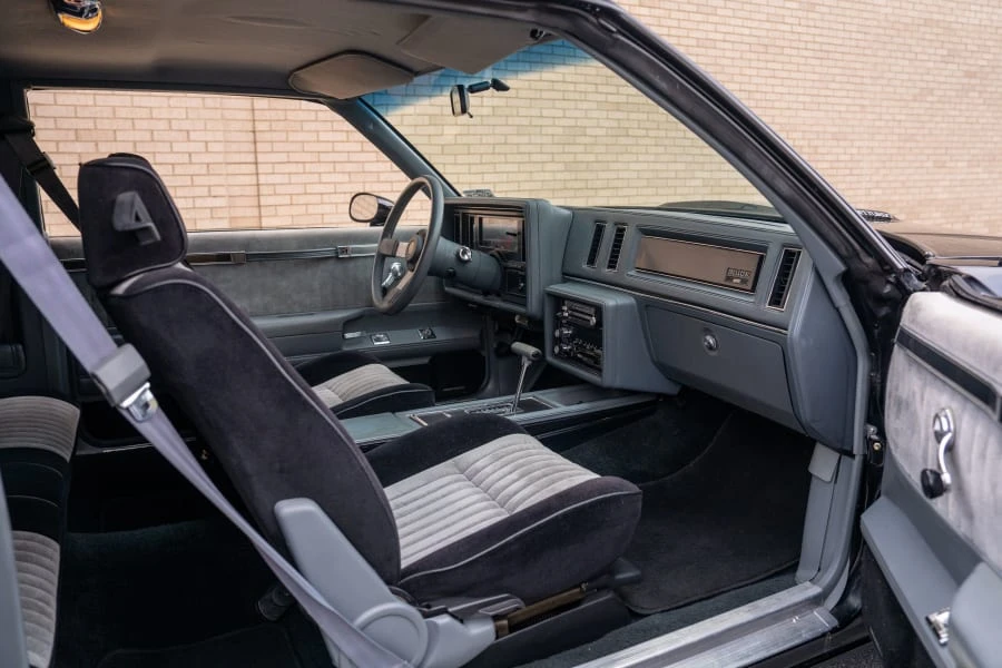 1987 Buick Grand National - Image 27 of 31