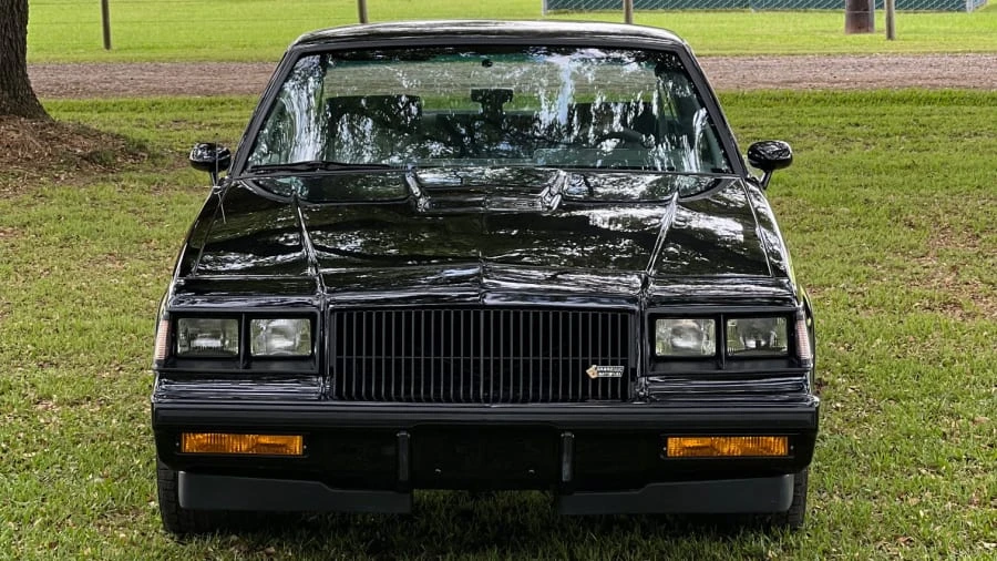 1987 Buick Grand National - Image 13 of 18