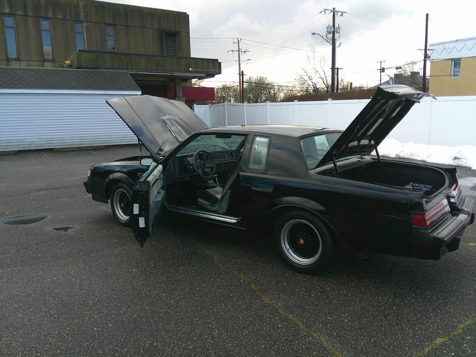 1987 Buick Grand National - Image 18 of 31