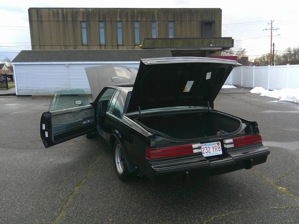 1987 Buick Grand National - Image 22 of 31
