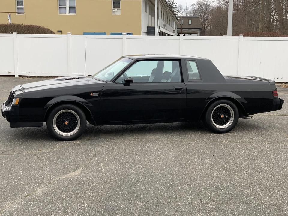 1987 Buick Grand National - Image 2 of 31