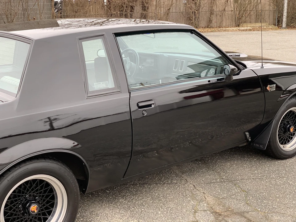 1987 Buick Grand National - Image 28 of 31