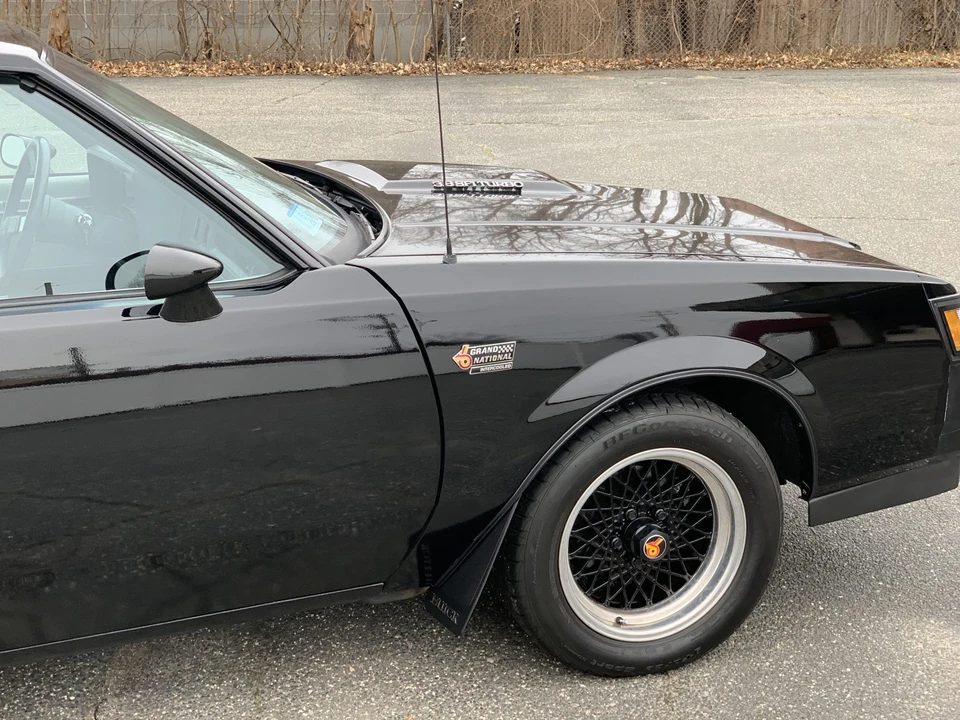 1987 Buick Grand National - Image 25 of 31