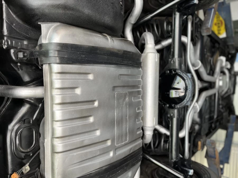 1987 Buick Grand National - Image 20 of 23