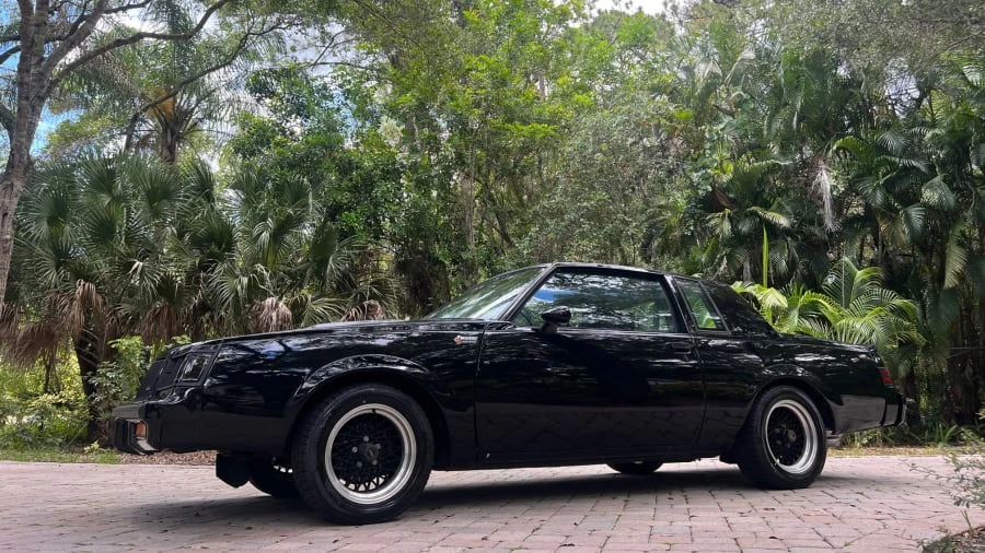 1987 Buick Grand National - Image 10 of 12