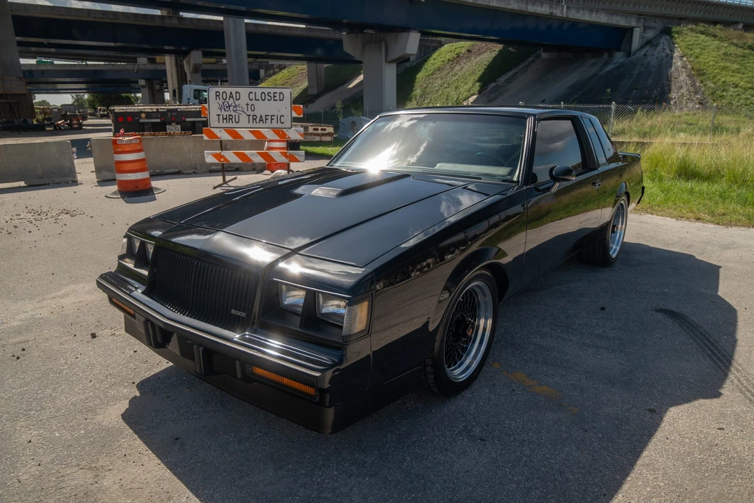 1987 Buick Grand National - Image 29 of 31