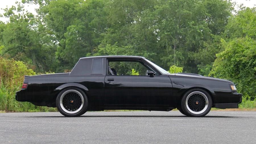 1987 Buick Grand National - Image 24 of 26