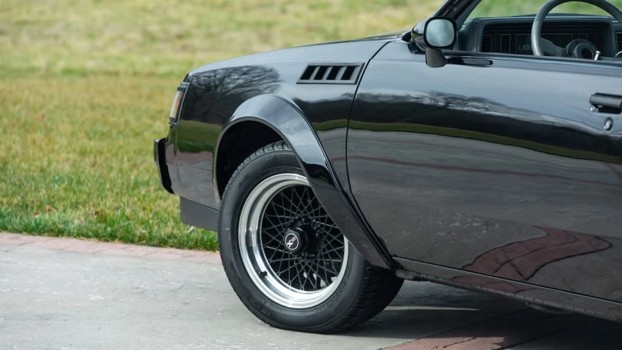 1987 Buick Grand National - Image 12 of 15